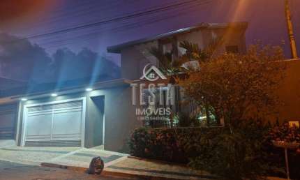 Casa para venda com 244 m² e 02 quartos em Residencial Francisco Lemos de Almeida, Bauru - SP
