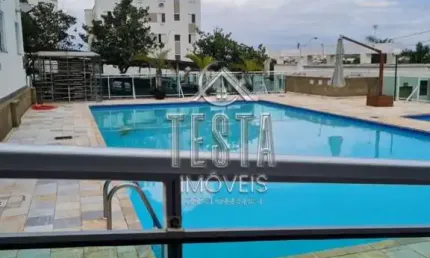 Apartamento térreo com giardino e garagem coberta, ótima localização fácil acesso avenida nações norte!
