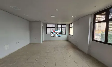 Sala comercial à venda na rua américo brasiliense, 1479, chácara santo antônio, são paulo por r$ 130.000