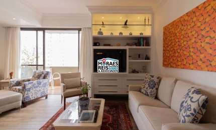 Apartamento com 3 quartos à venda na Alameda dos Arapanés, 515, Moema, São Paulo por R$ 2.250.000