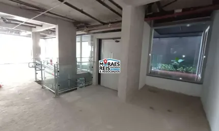 Ponto comercial para alugar na Avenida Rebouças, 990, Pinheiros, São Paulo por R$ 35.000