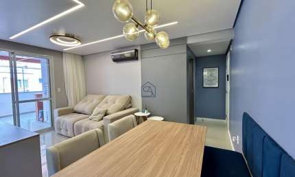 Apartamento com 02 quartos 01 BWC localizado em Barreiros, São José - SC.