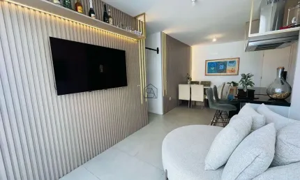 Apartamento com 03 quartos sendo 01 suíte 02 BWC localizado em Areias, São José - SC.