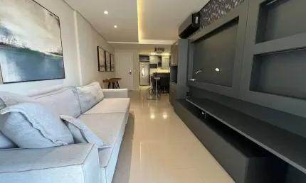 Apartamento com 02 quartos sendo 01 suíte 02 BWC localizado em Campinas, São José - SC.