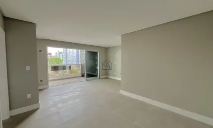 Apartamento com 02 quartos sendo 02 suítes 03 bwc localizado em campinas, são josé - sc.