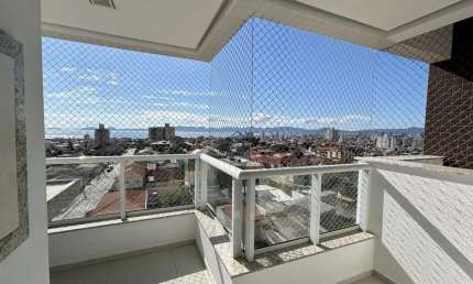 Apartamento com 03 quartos sendo 01 suíte 02 BWC localizado no Jardim Cidade de Florianópolis, São José - SC.