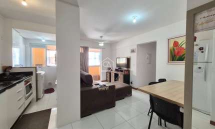 Apartamento com 02 quartos sendo 01 suíte 02 BWC localizado no Real Parque, São José - SC.
