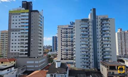 Apartamento com 03 quartos e 01 BWC localizado em Campinas - São José.