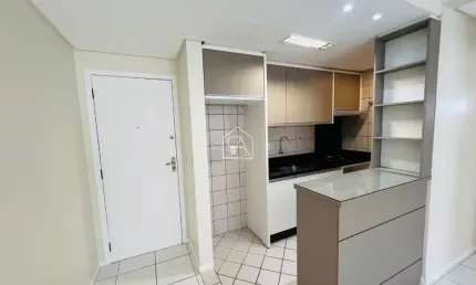 OPORTUNIDADE - Apartamento de 1 dormitório 01 BWC com 1 vaga coberta em Campinas - São José.