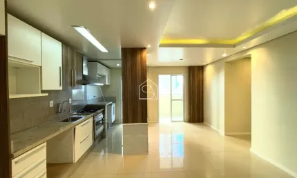 Apartamento com 03 quartos sendo 01 suíte 02 BWC localizado em Barreiros São José SC.
