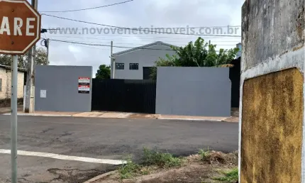 Aluga-se ou Vende-se Galpão com 830m2  prox a Av. Tiradentes.