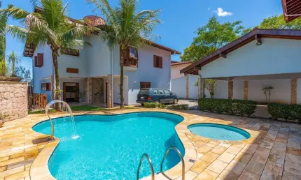 Casa em condomínio fechado com 4 quartos à venda na Rua Jibóia, 44, Vista Alegre, Vinhedo, 520 m2 por R$ 2.850.000