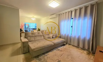 Linda casa em condomínio fechado numa região valorizada de bonfim paulista