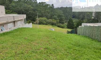 Terreno à venda na ALAMEDA PRAGA, 61, Tamboré, Santana de Parnaíba por R$ 1.600.000