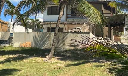 Casa em condomínio fechado com 4 quartos para alugar no Jauá, Camaçari 