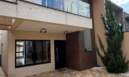 Casa no Portal dos Ipês III - LOCAÇÃO OU VENDA - COM MÓVEIS PLANEJADOS