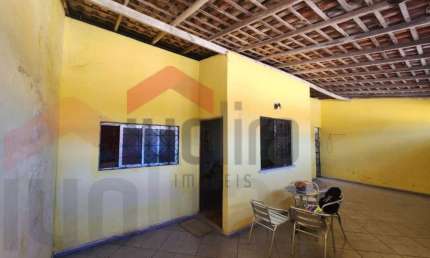 Casa para Venda em São Luís, Cohab, 2 dormitórios, 1 suíte.