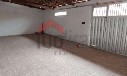Casa à venda no Cohatrac IV, São Luís  por R$ 300.000