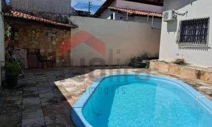 Casa à venda no Recanto dos Vinhais, São Luís  por R$ 470.000