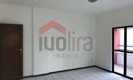 Vendo apto com 95 m2 com 03 qtos, 02 wc, 1 vaga, com elvdor.