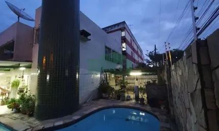 Casa com 4 Quartos em Jardim Atl&#226;ntico, Olinda