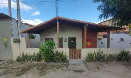 Casa com 2 quartos para alugar na Rua Estoril, Cruzeiro, Gravatá