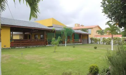 Casa com 5 quartos à venda na Avenida Themístocles Torres Resende, Bairro Novo, Gravatá