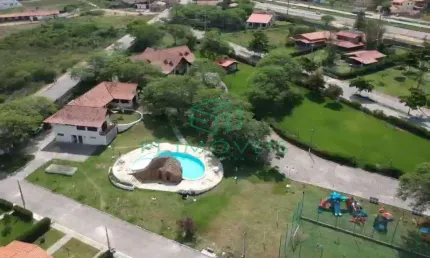 Lotes em condomínio com 450m&#178; no Santa Luzia em Gravatá/PE