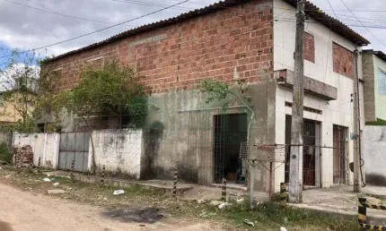 Casa com ponto comercial no alpes suíços, gravatá/pe