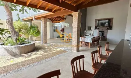 Casa com 3 quartos à venda na Rua Sergipe, Saúde, Mogi Mirim