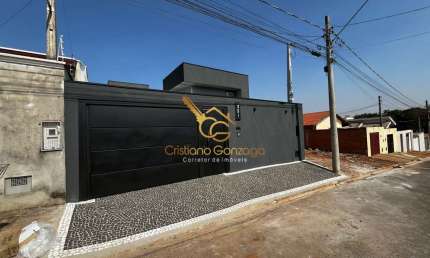 Casa à venda no bairro Jardim Santa Cruz - Mogi Guaçu/SP