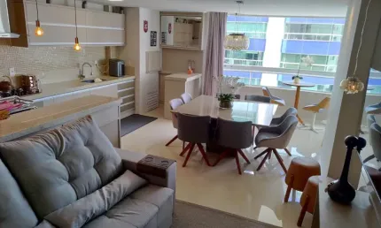 Apartamento Mobiliado à venda em Balneário Camboriú