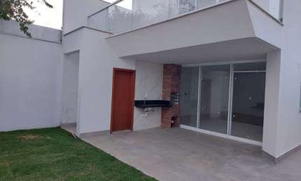 Casa com 3 quartos  à venda, com 255 m² por R$ 1.325.000 - São Pedro - Juiz de Fora/MG