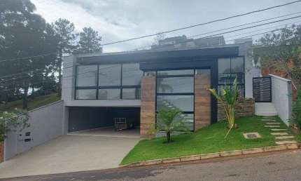 Casa em condomínio fechado com 3 quartos à venda no Spina Ville II, Juiz de Fora 