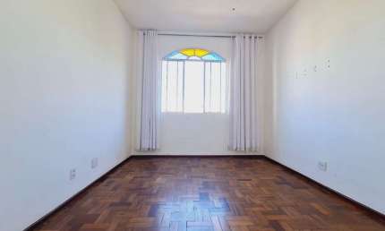 Cobertura de Três quartos, Bairro Bom Pastor, 300 mil