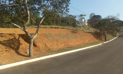 Terreno à venda no Salvaterra, Juiz de Fora 