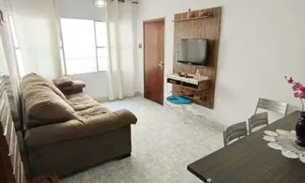 Apartamento com 2 quartos na quadra da praia da Aparecida por R$ 480 Mil