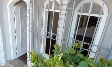 Sobrado à venda, 226 m² por R$ 1.280.000,00 - Embaré - Santos/SP