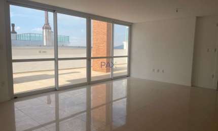 Cobertura com 3 quartos à venda na Avenida Barão do Rio Branco, 79, Centro, Palhoça por R$ 3.200.000