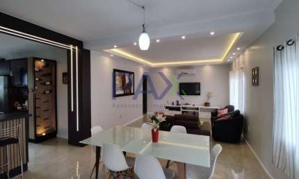 Casa com 3 quartos à venda na Rua Ervino Scheidt, 187, Centro, Palhoça por R$ 2.000.000