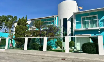 Casa com 3 quartos à venda na Rua Milton Luiz da Silva, 502, Centro, Palhoça por R$ 1.350.000