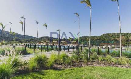 Terreno em condomínio fechado à venda na Rua Lagoinha, 65, Pedra Branca, Palhoça por R$ 955.000