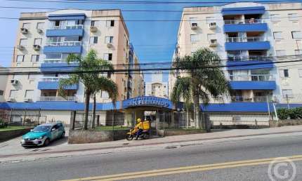 Apartamento seguro e espaçoso no bairro Estreito: ideal para famílias