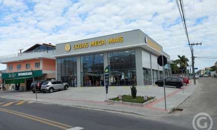 Espaço amplo e estratégico para o seu negócio em Florianópolis