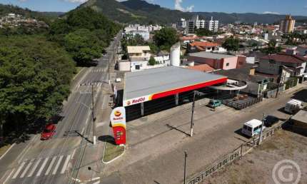 Loja de 32 m², na Avenida José Acácio Moreira, ideal para o seu negócio