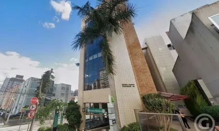 Sala comercial ampla em localização estratégica ao lado do shopping Beiramar