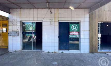 Loja espaçosa no bairro Humaitá: o local ideal para seu próximo empreendimento