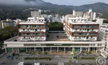 Loja nova à sua espera no coração comercial de Florianópolis