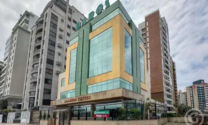 Espaço comercial estratégico no centro de florianópolis