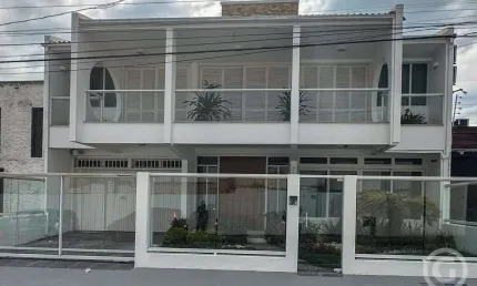 Espaçosa casa semimobiliada para aluguel em campinas, são josé